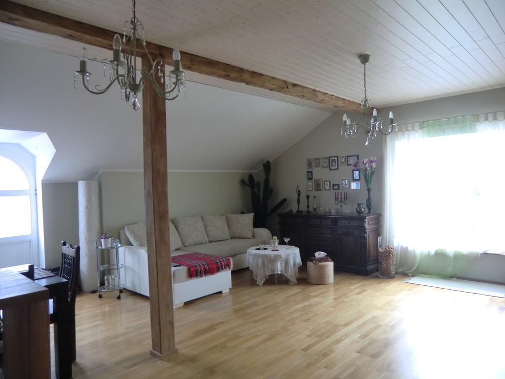 Kuressaare Romantic Apartment Exterior photo